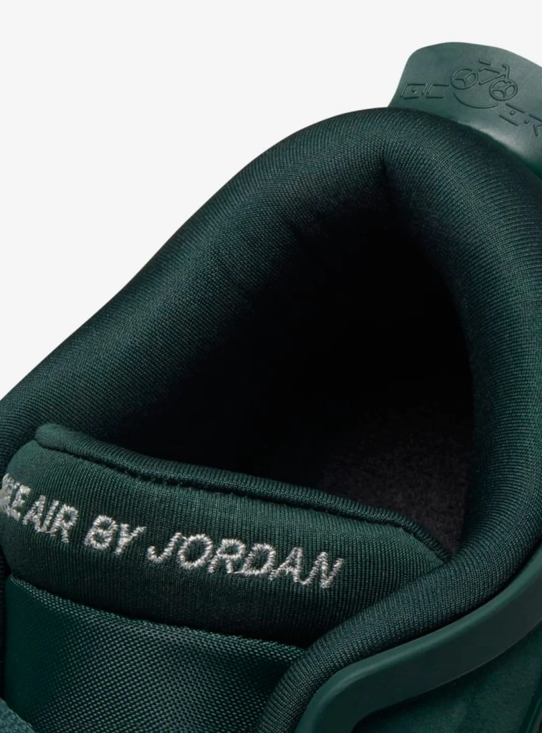 Air Jordan 4 RM SP Nigel Sylvester Grandma's Driveway - Image 5