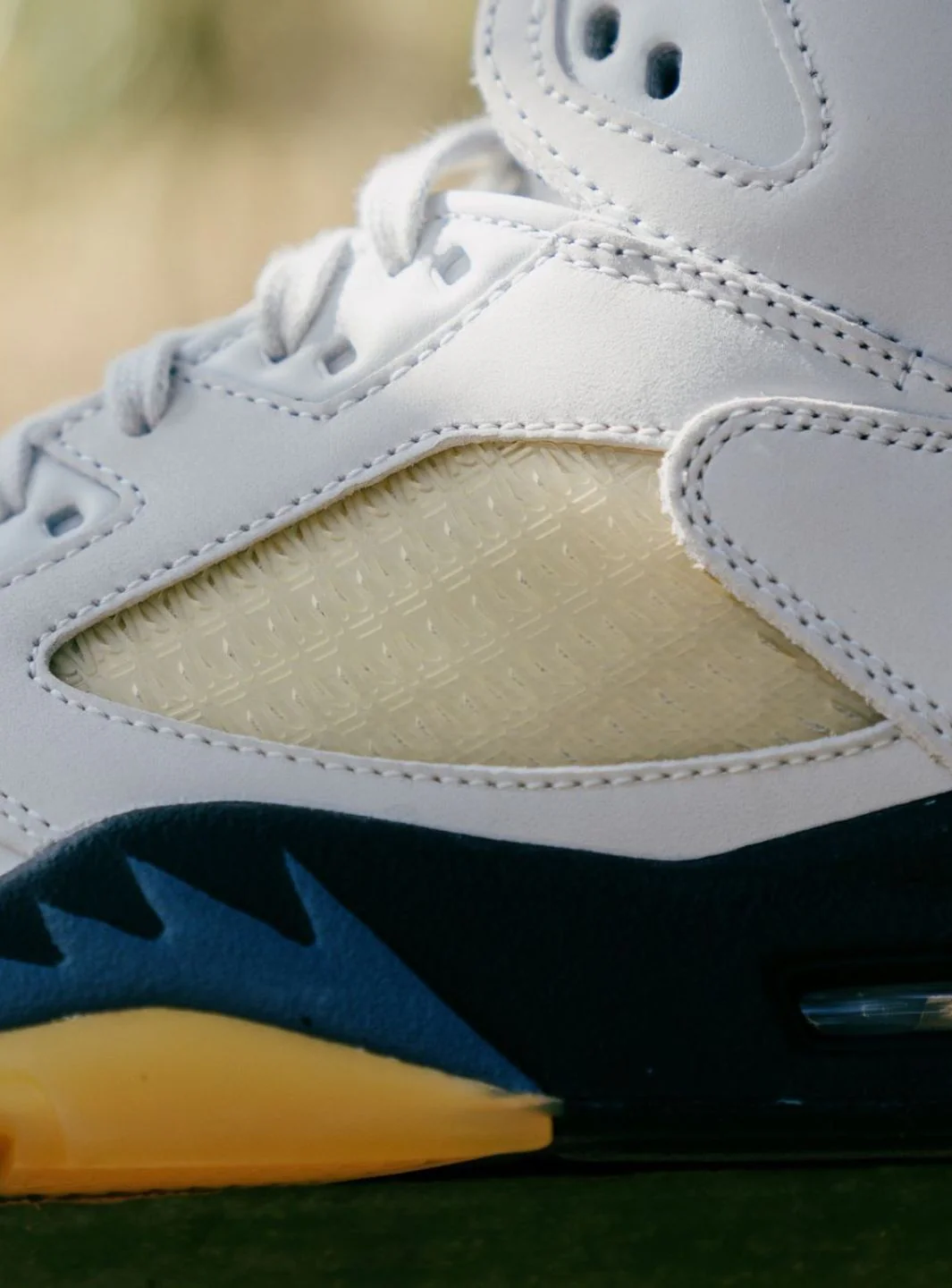 Air Jordan 5 Retro A Ma Maniére Dawn - Image 12