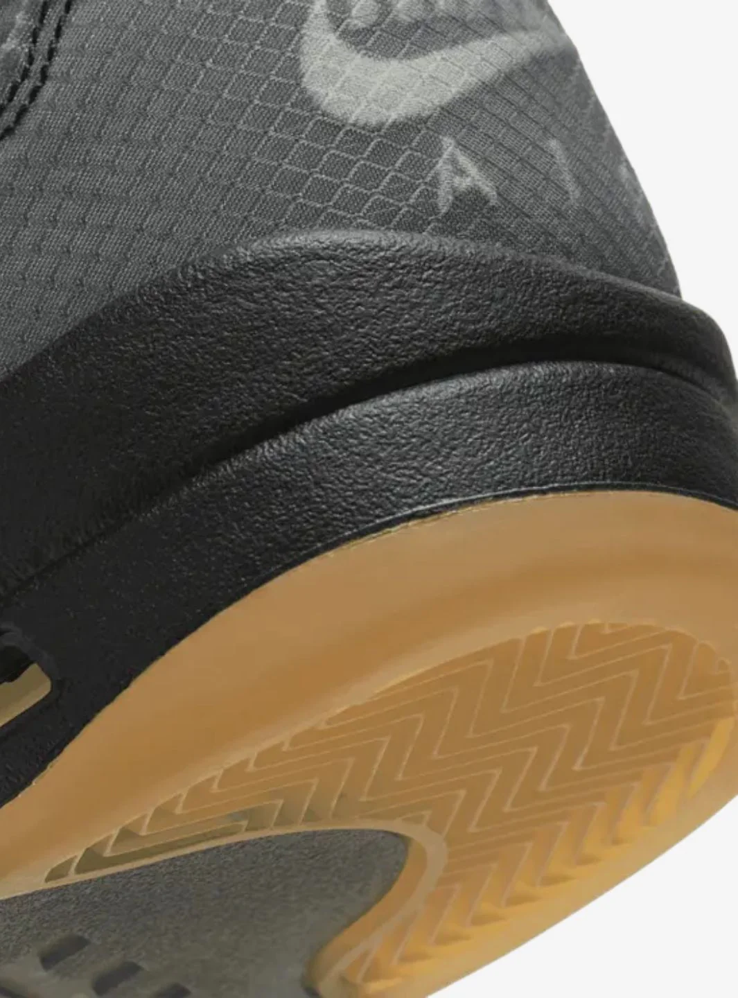 Air Jordan 5 Retro Off-White Muslin - Image 5