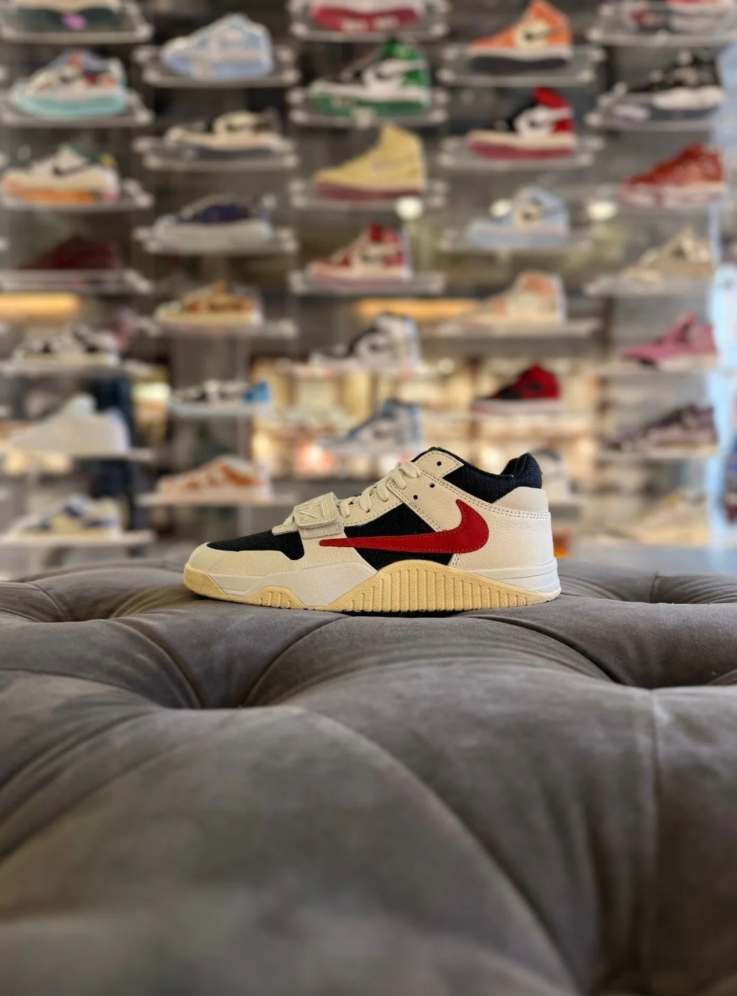 Air Jordan Jumpman Jack TR Travis Scott University Red - Usato 9.5/10