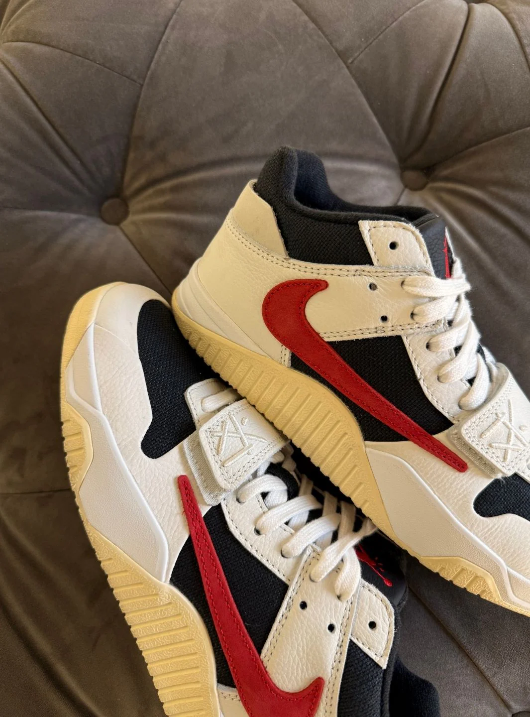 Air Jordan Jumpman Jack TR Travis Scott University Red - Usato 9.5/10 - Image 10