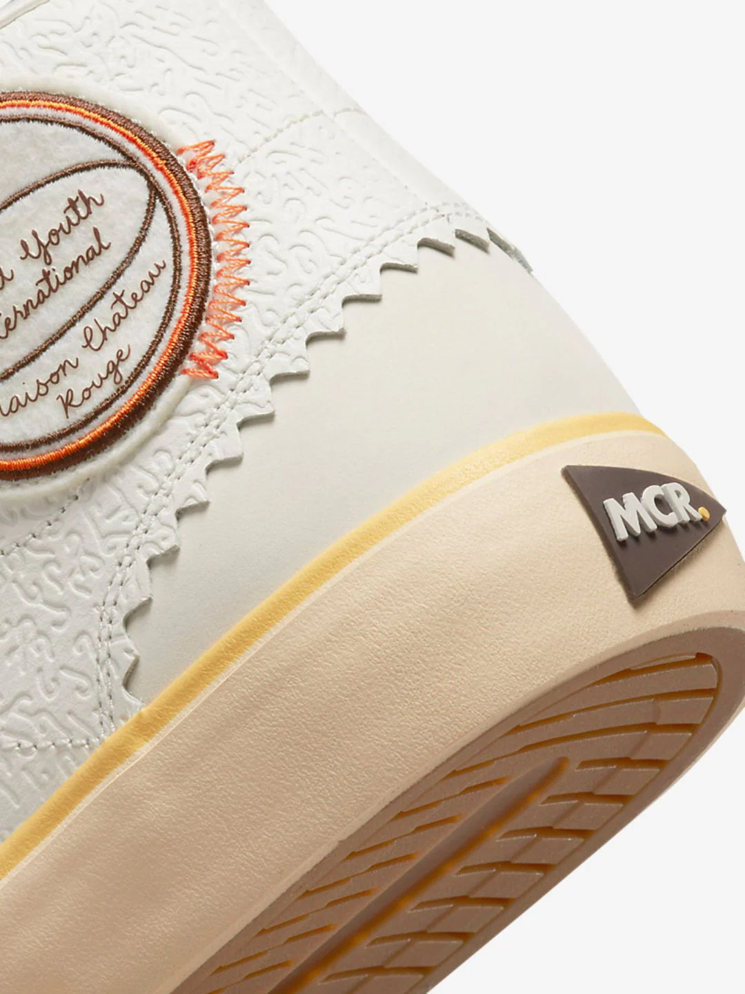 Air Jordan Series Mid Maison Chateau Rouge Sail - Image 5