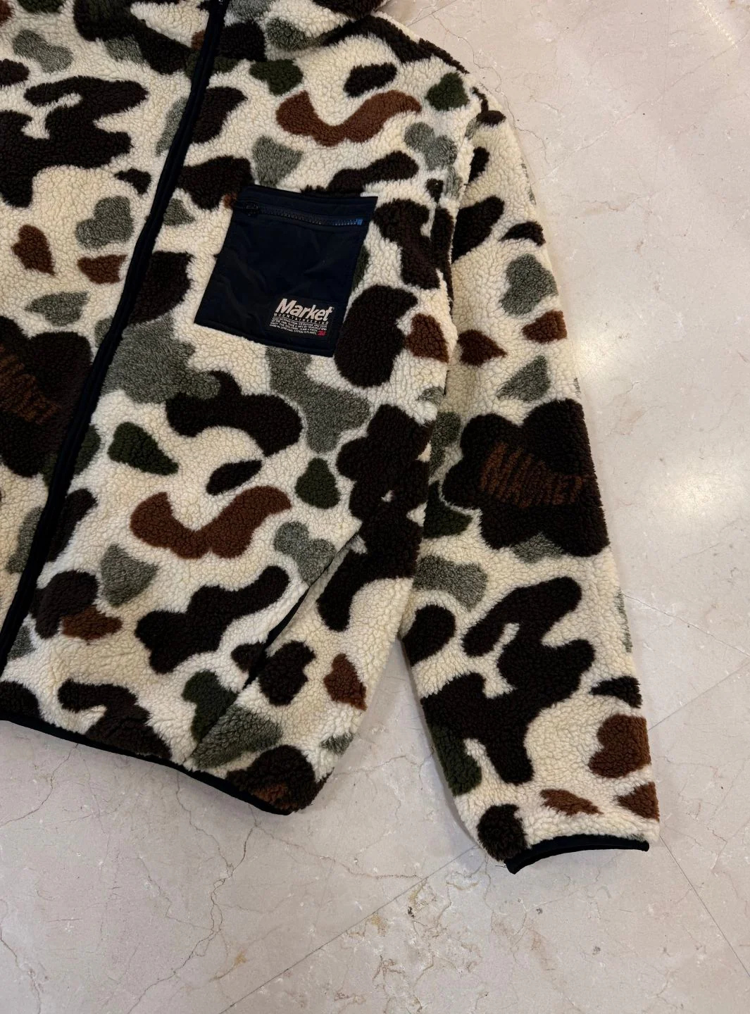 Market Studios Fleece Jacket Camouflage - Image 4