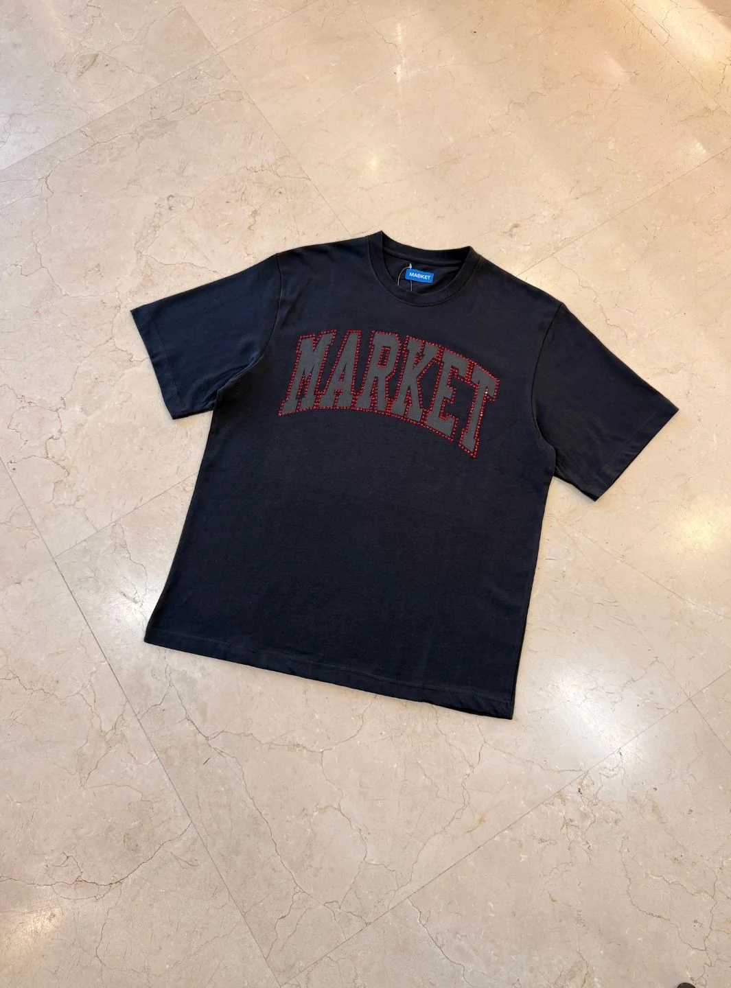 Market Studios T-Shirt Black Strass - Image 2