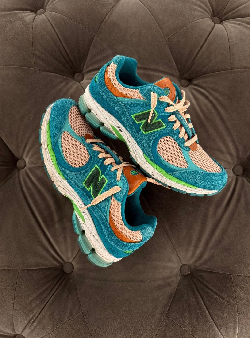 New Balance 2002R Salehe Bembury Water Be The Guide - Usato 9.5/10 - Image 2