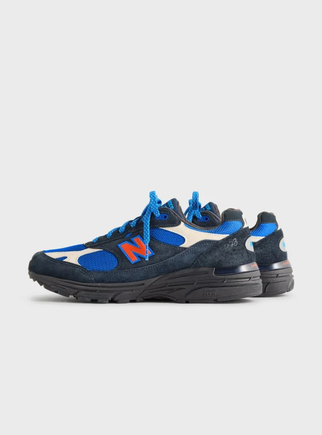 New Balance 993 MiUSA Kith Madison Square Garden Navy - Image 5