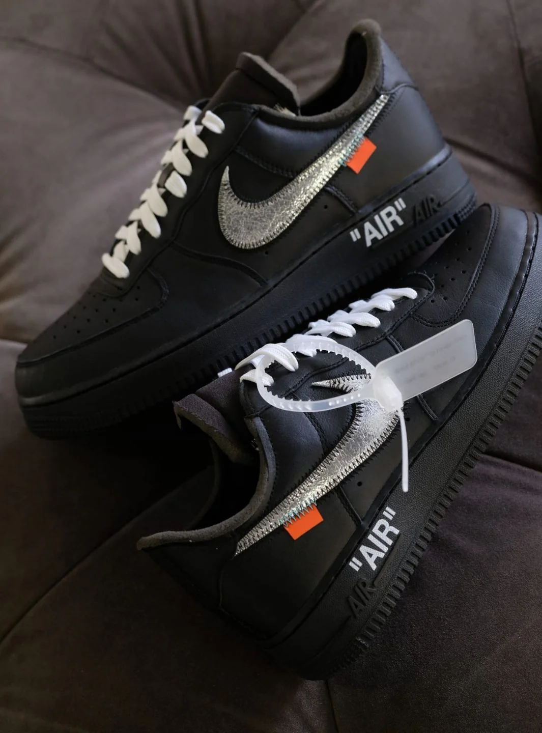 Nike Air Force 1 Low '07 Off-White MoMA (with Socks) - Image 13