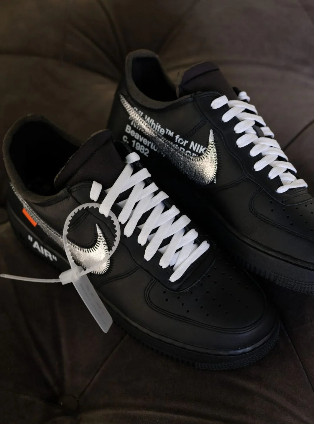 Nike Air Force 1 Low '07 Off-White MoMA (with Socks) - Image 14