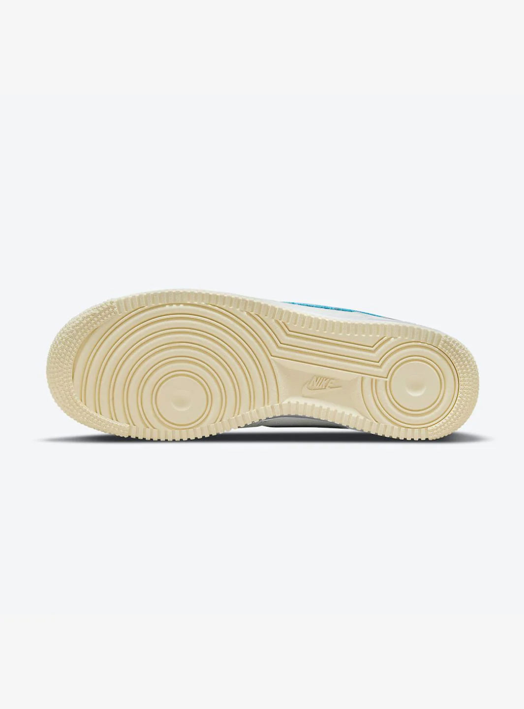 Nike Air Force 1 Low SP Undefeated 5 On It Dunk vs. AF1 - Image 7