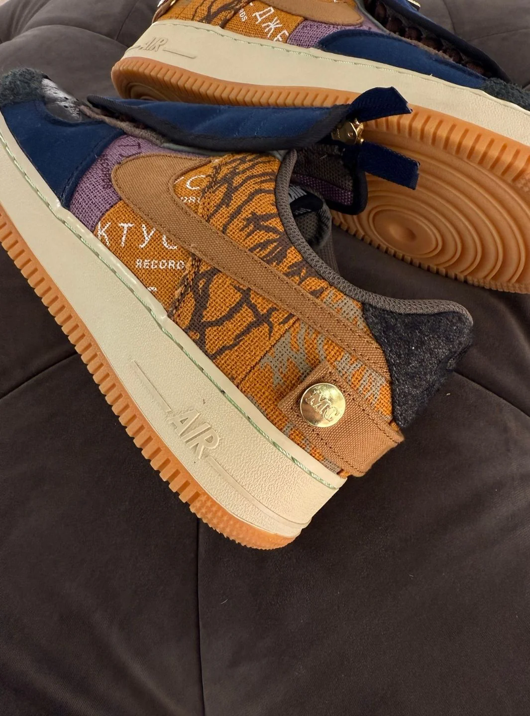 Nike Air Force 1 Low Travis Scott Cactus Jack - Usato 9/10 - Image 10