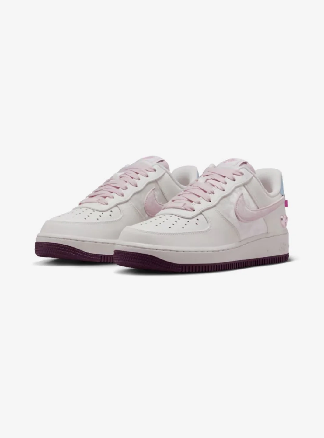 Nike Air Force 1 Low Valentine's Day (2026) (W) - Image 2