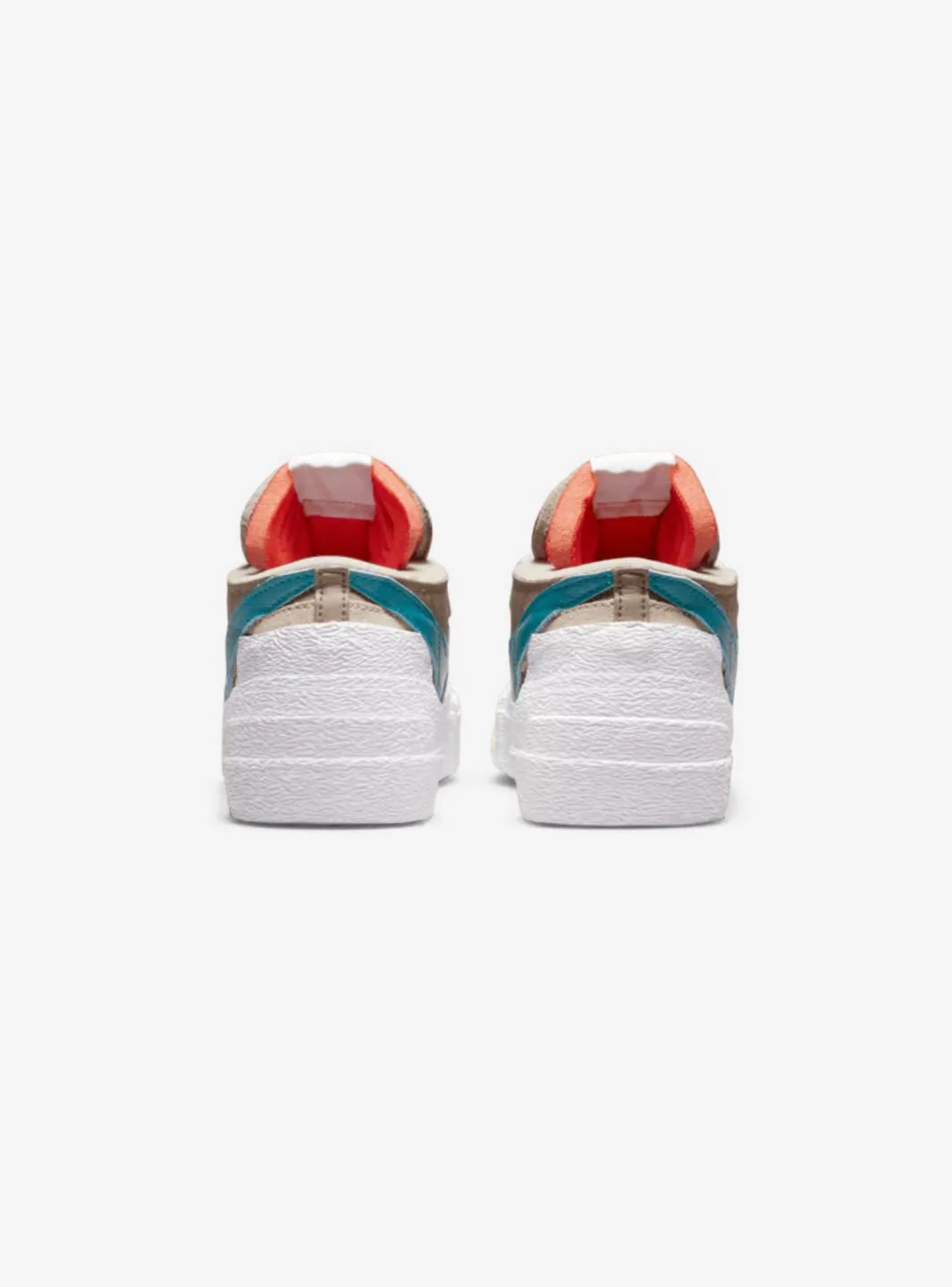 Nike Blazer Low Sacai KAWS Reed - Image 6