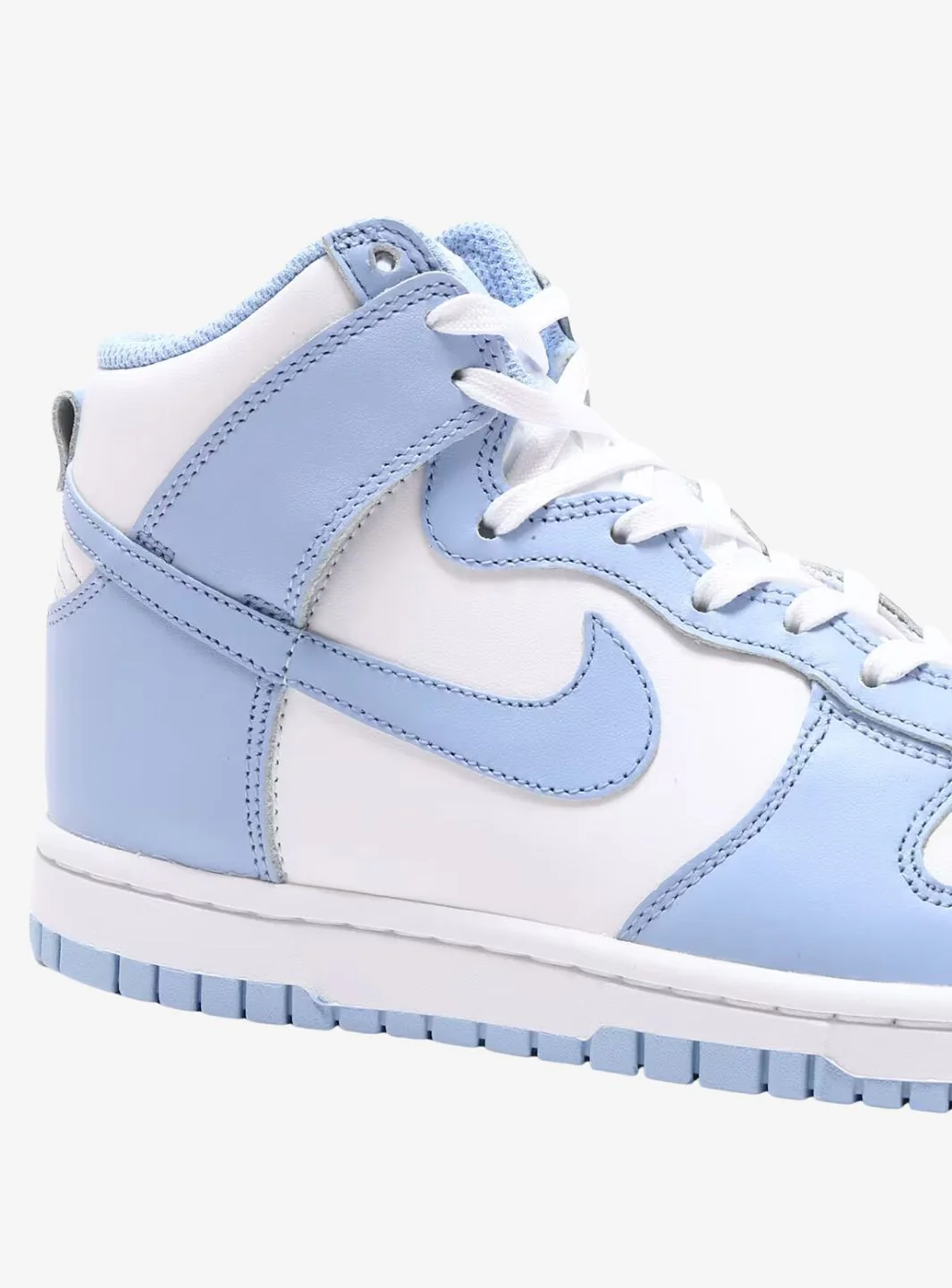 Nike Dunk High Aluminum - Image 4