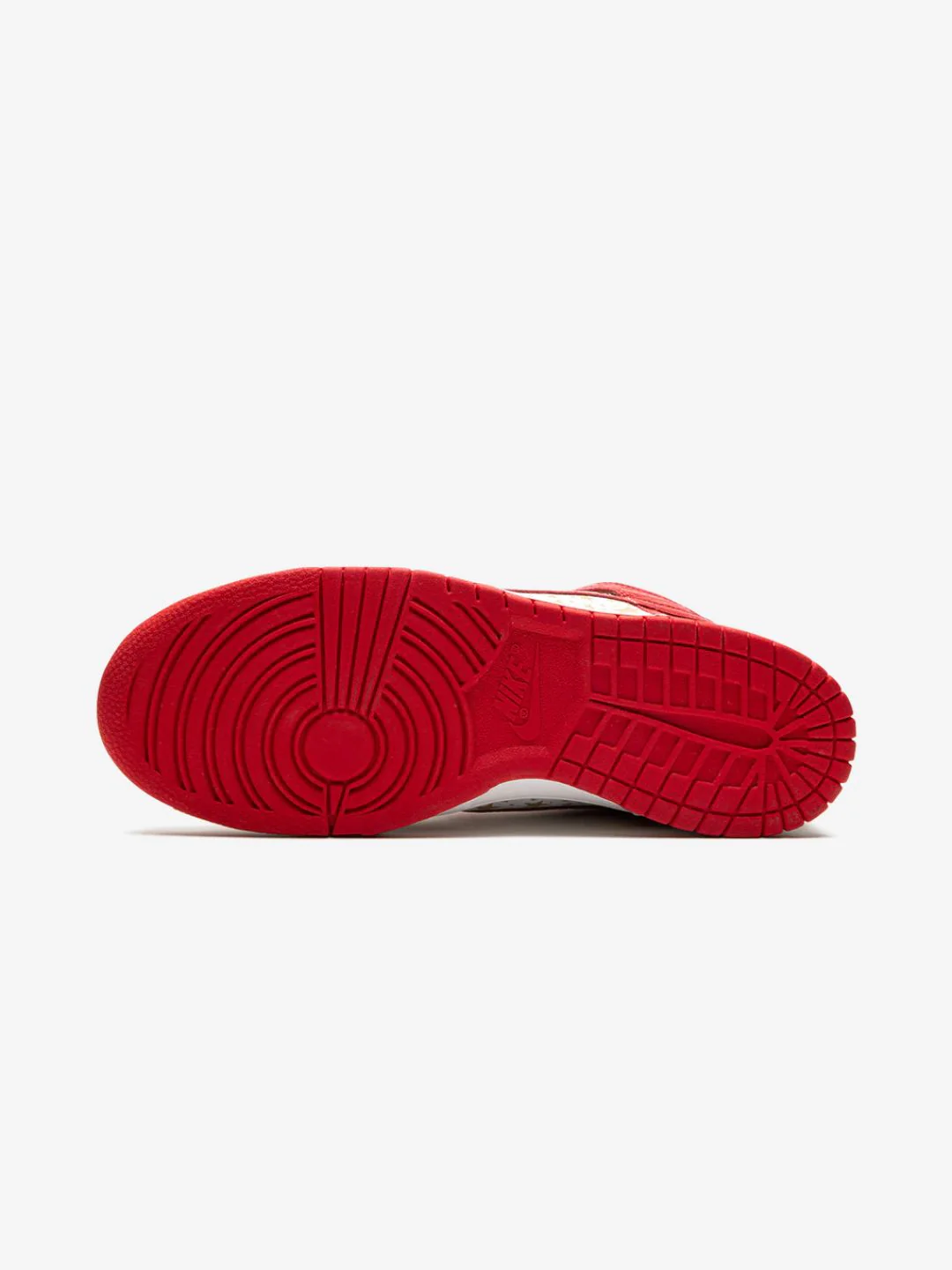 Nike Dunk High Pro SB Supreme Red Stars - Image 4