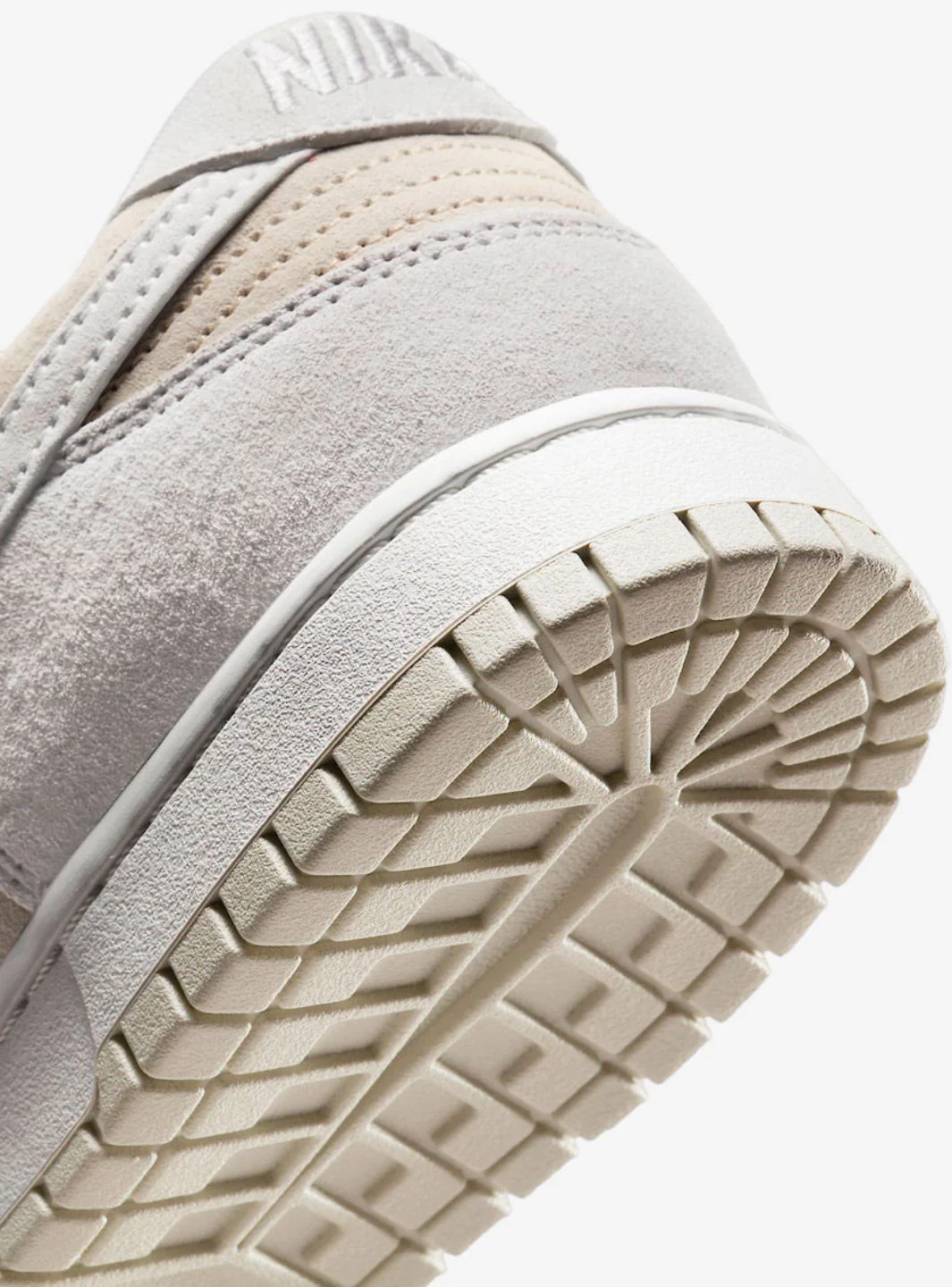 Nike Dunk Low Premium Vast Grey - Image 5