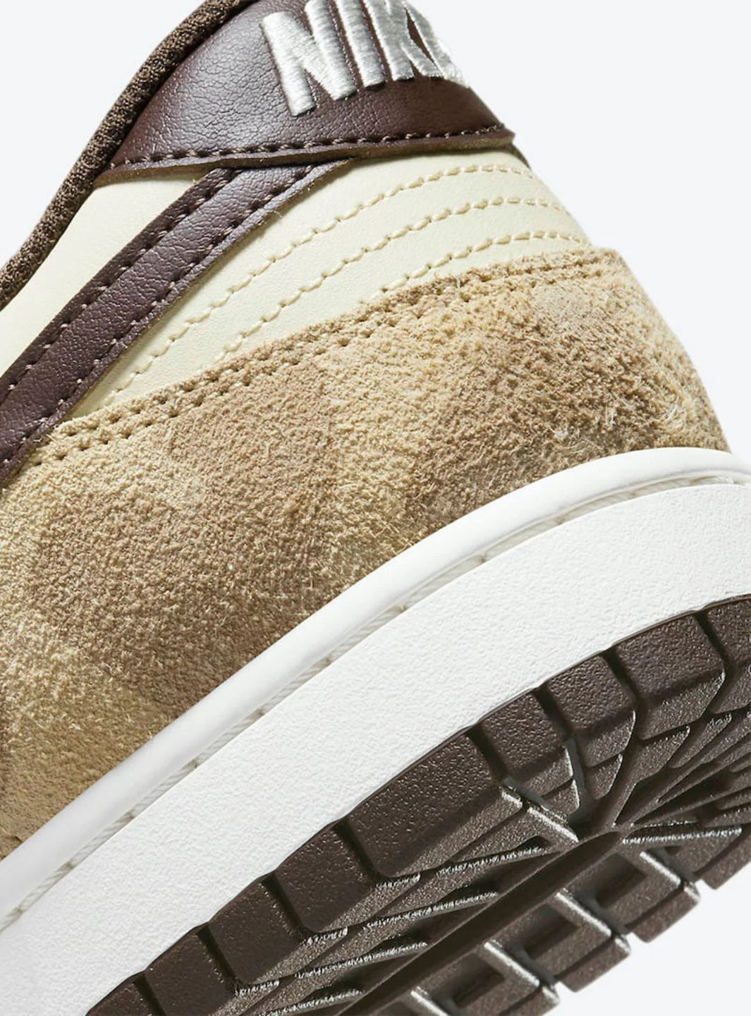 Nike Dunk Low Retro PRM Animal Pack Giraffe/Cheetah - Image 5