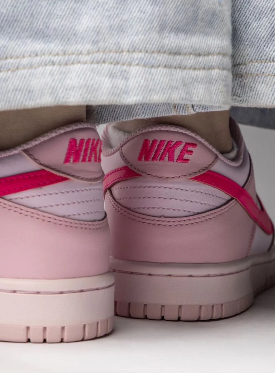 Nike Dunk Low Triple Pink (GS) - Image 10