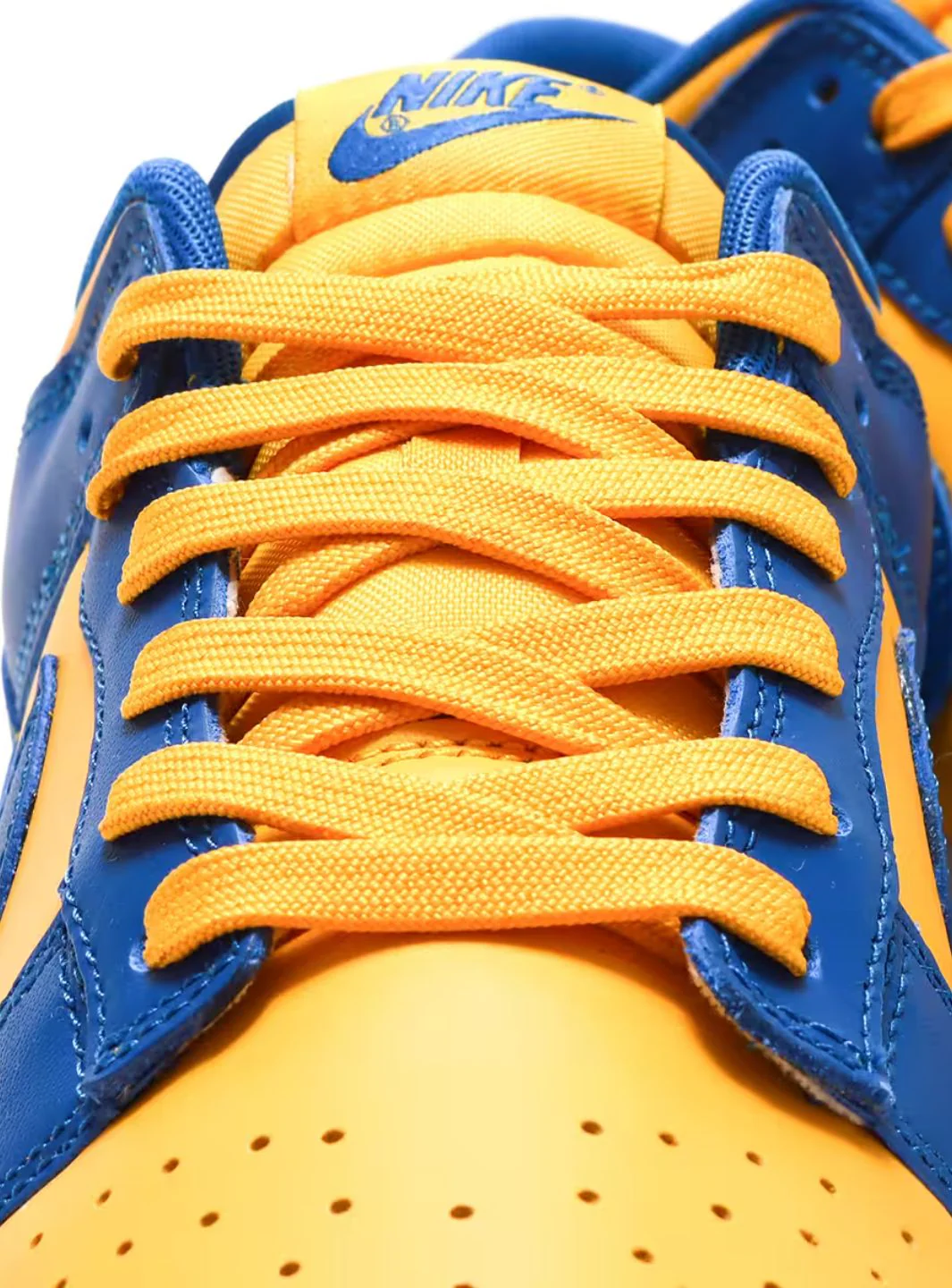 Nike Dunk Low UCLA - Image 7