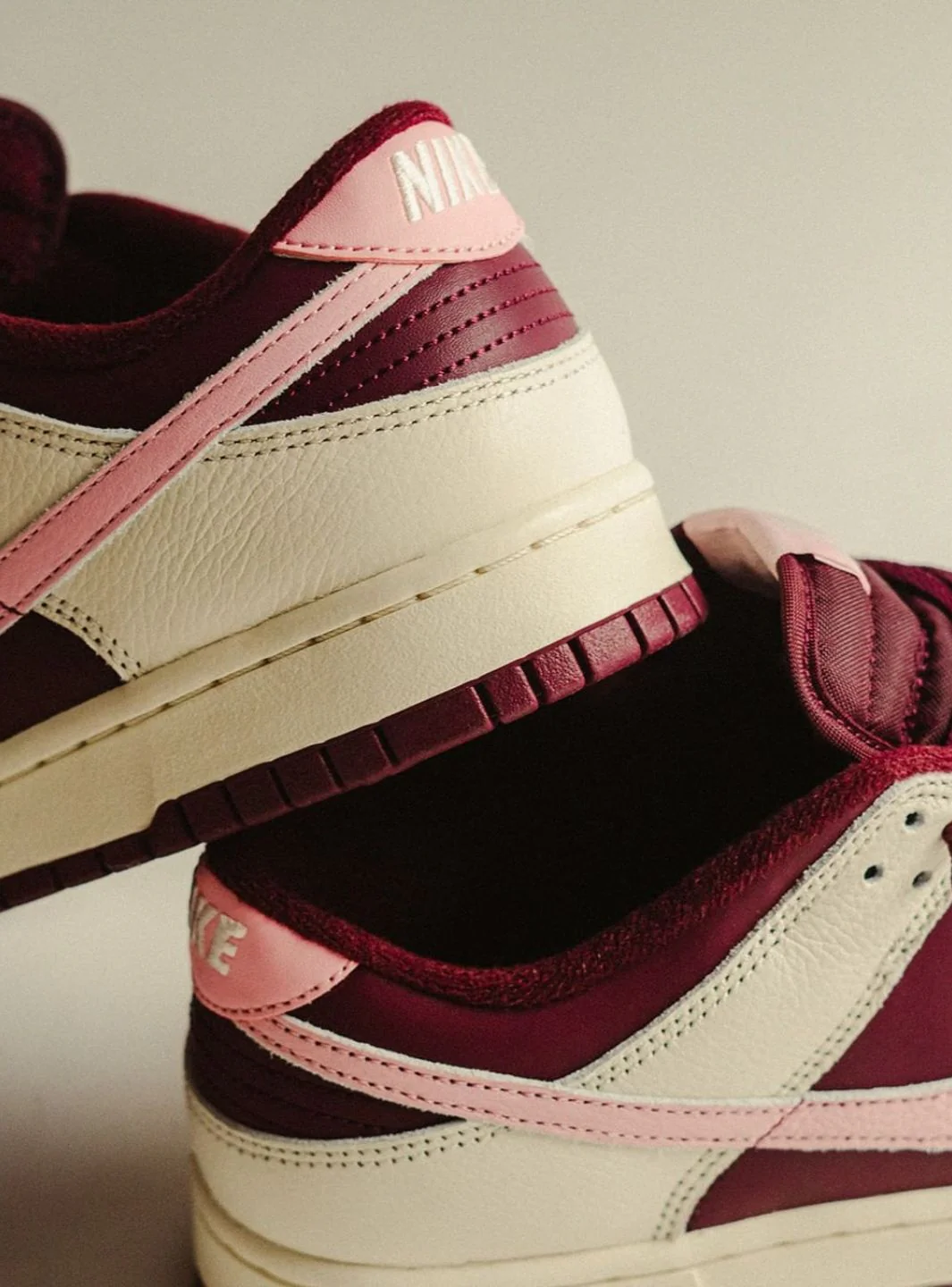 Nike Dunk Low Retro PRM Valentine's Day (2023) - Image 5
