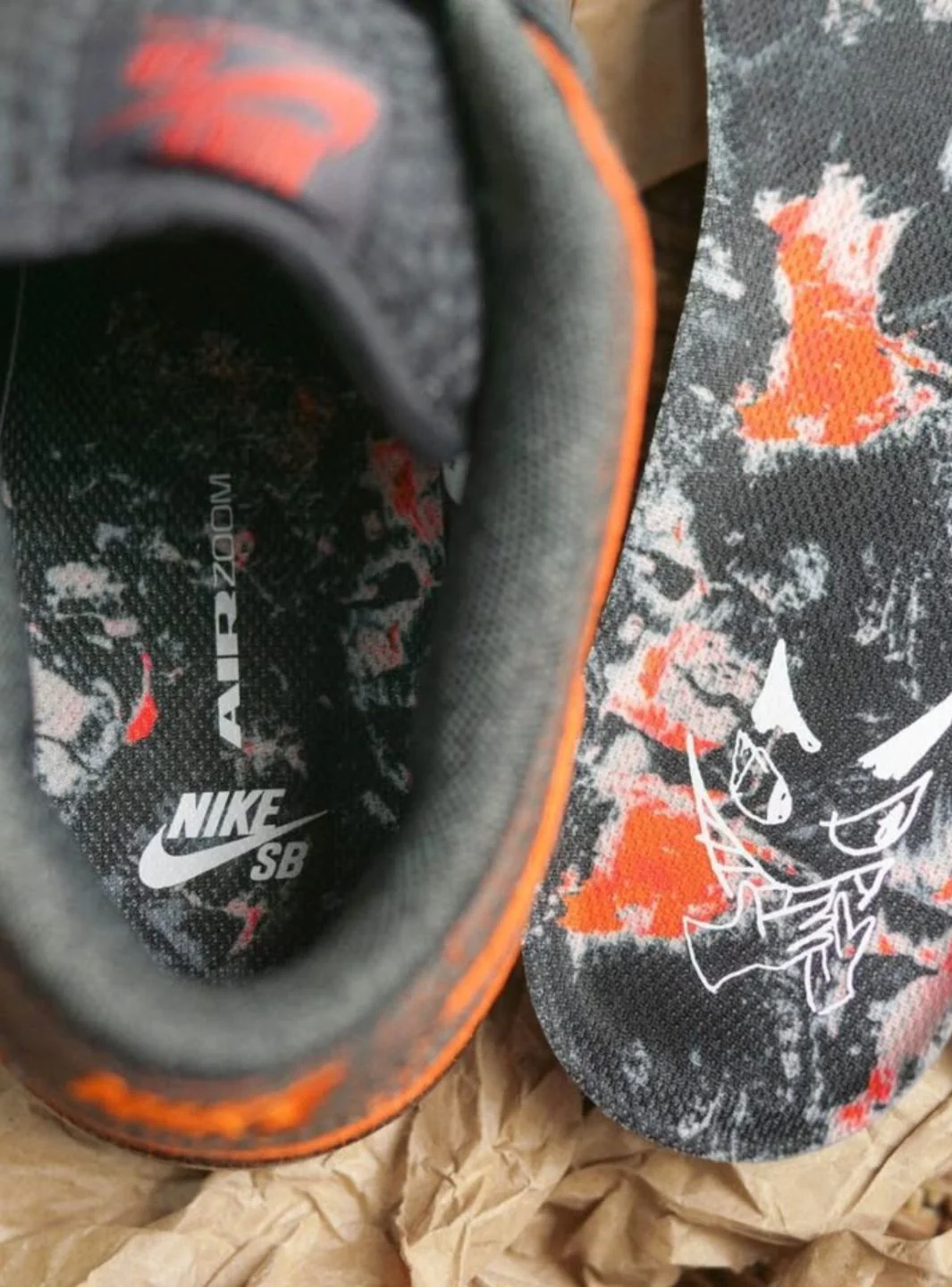 Nike Dunk SB Low Krampus - Image 15