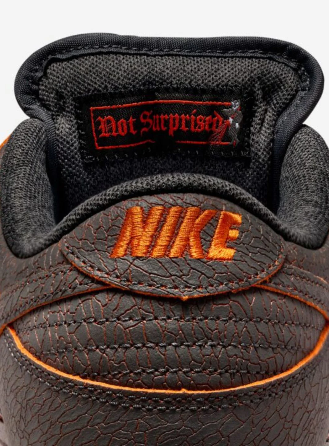 Nike Dunk SB Low Krampus - Image 7
