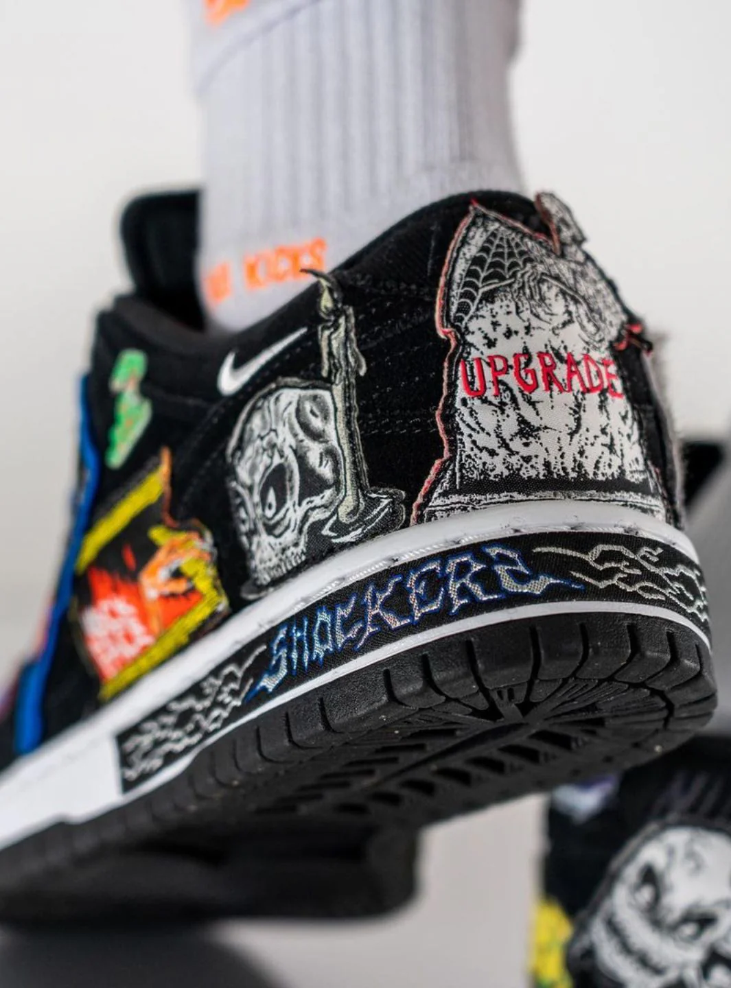 Nike SB Dunk Low Pro QS Neckface - Image 14