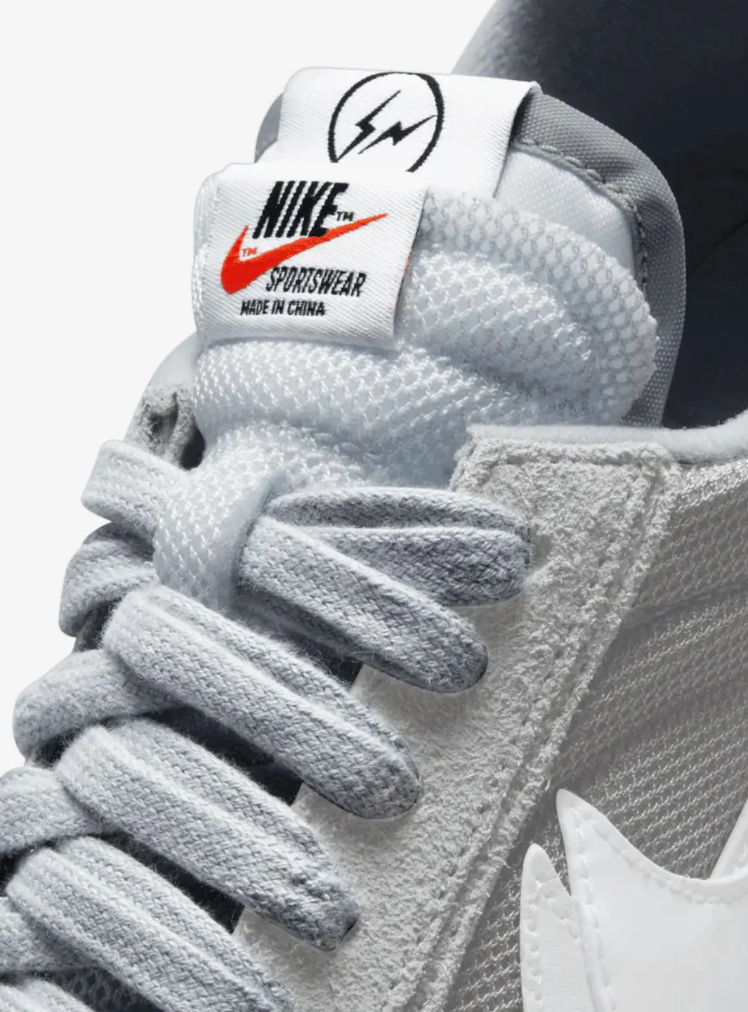 Nike LD Waffle SF Sacai Fragment Grey - Image 7