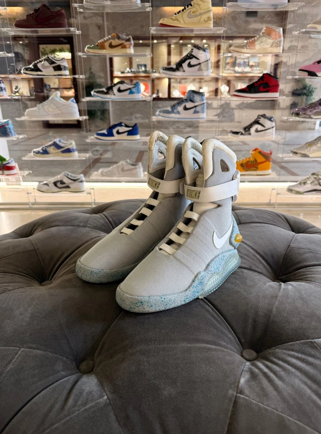 Nike MAG Back to the Future (2011) - Usato 9.5/10 - Image 3