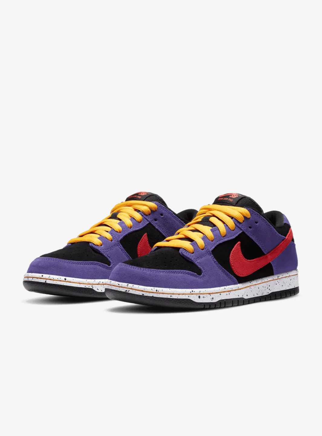 Nike SB Dunk Low ACG Terra - Image 2