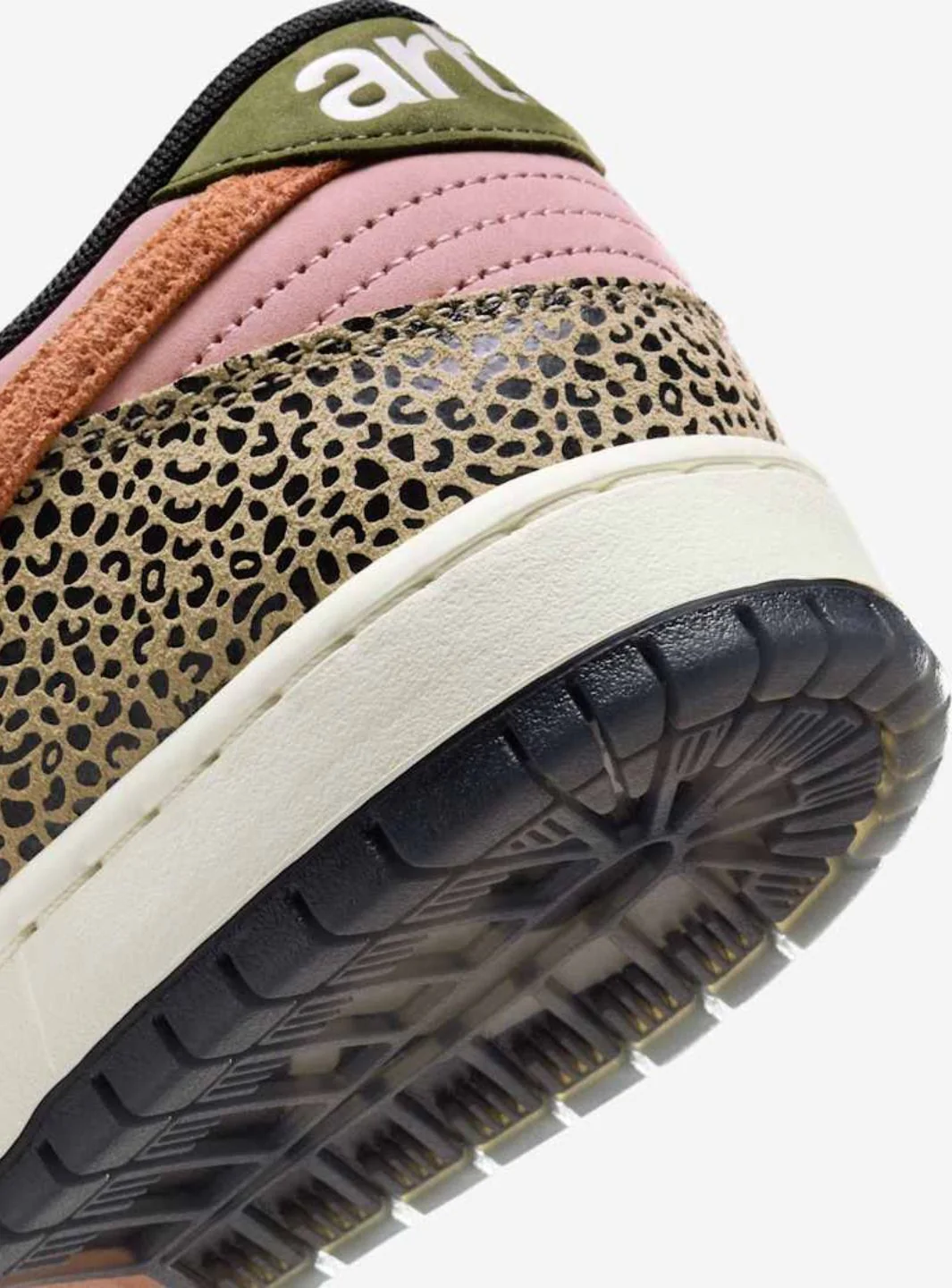 Nike SB Dunk Low Arts-Rec - Image 5