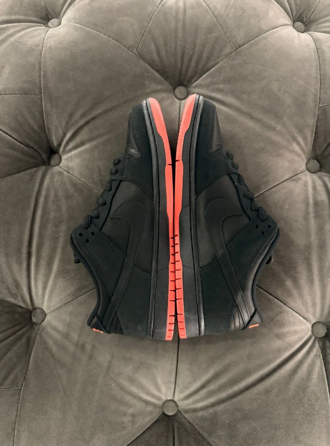 Nike SB Dunk Low Black Pigeon - Usato 9.5/10 - Image 5
