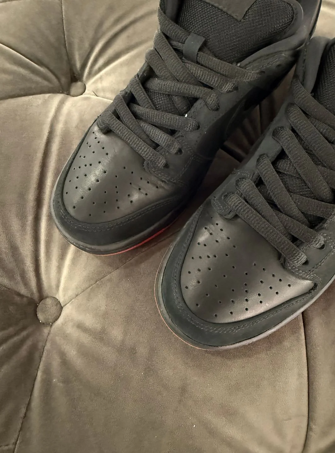 Nike SB Dunk Low Black Pigeon - Usato 9.5/10 - Image 9