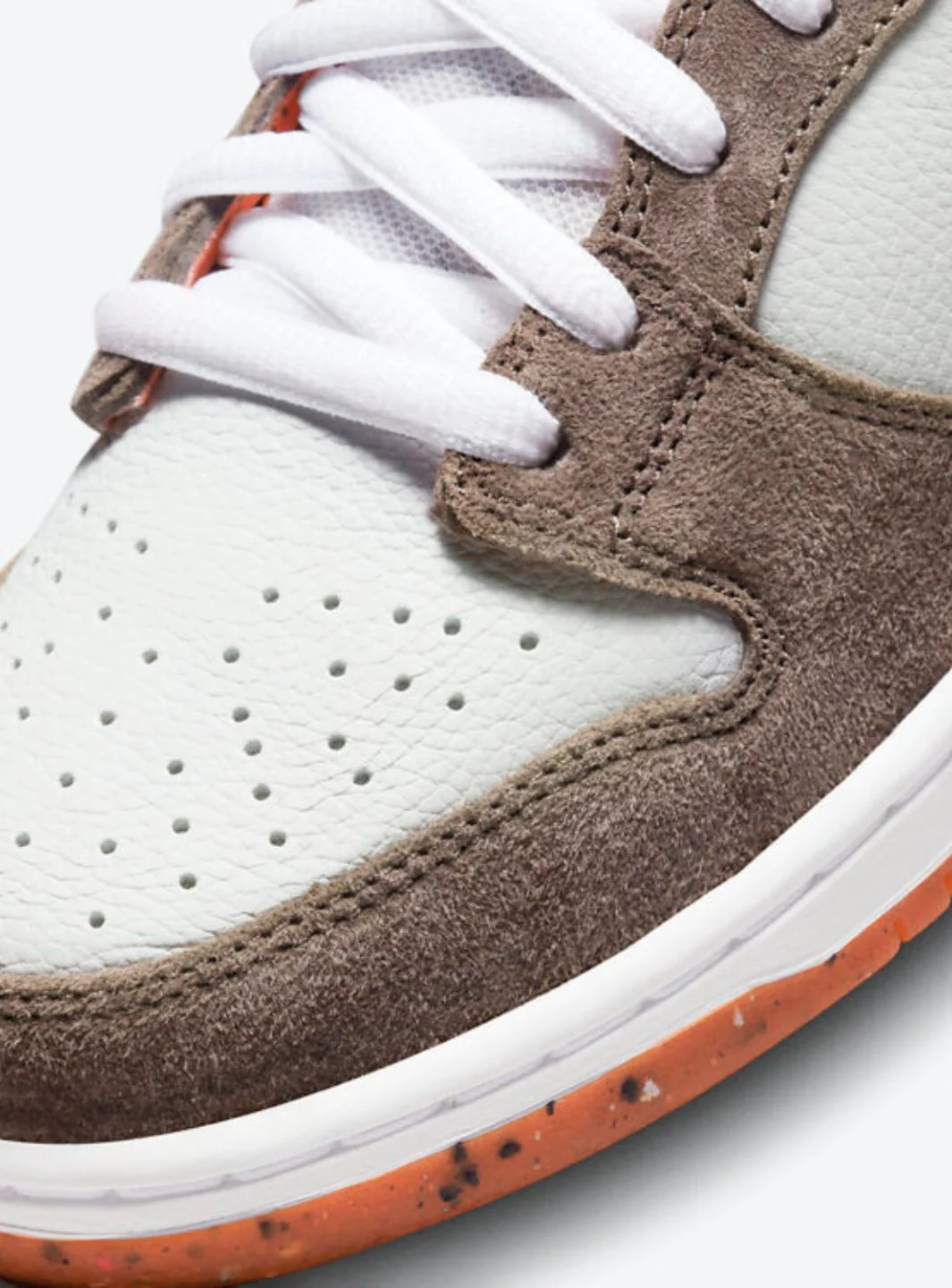 Nike SB Dunk Low Crushed D.C. - Image 10
