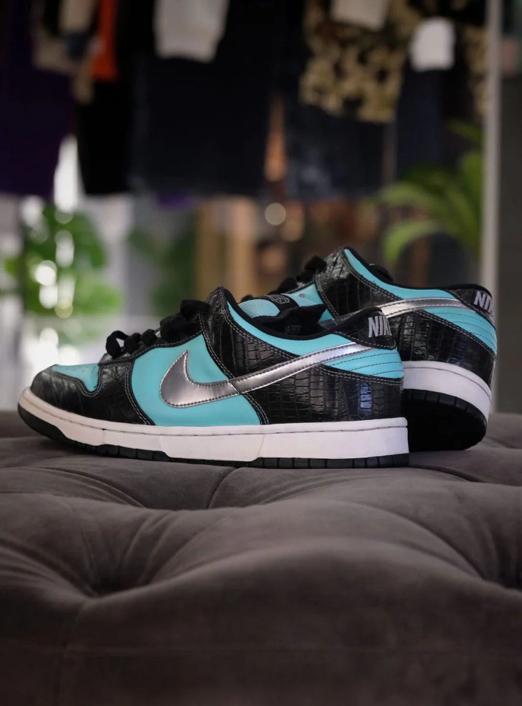 Nike SB Dunk Low Diamond Supply Co. - Image 4