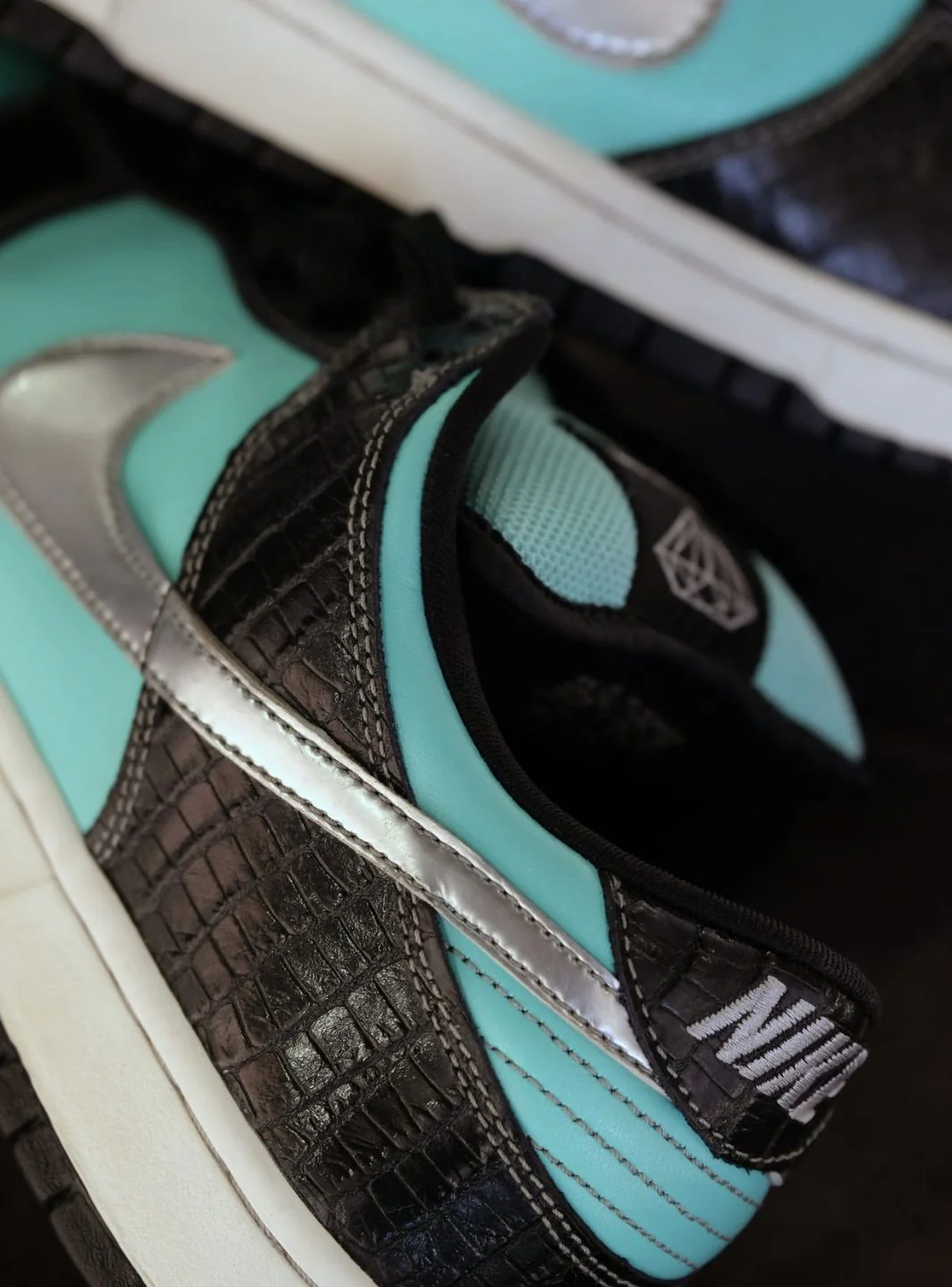 Nike SB Dunk Low Diamond Supply Co. - Image 7