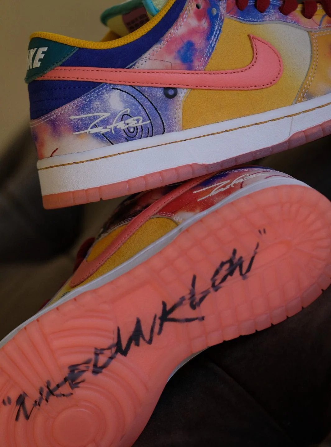 Nike SB Dunk Low Futura Laboratories Sunblush (Friends and Family) - Image 10