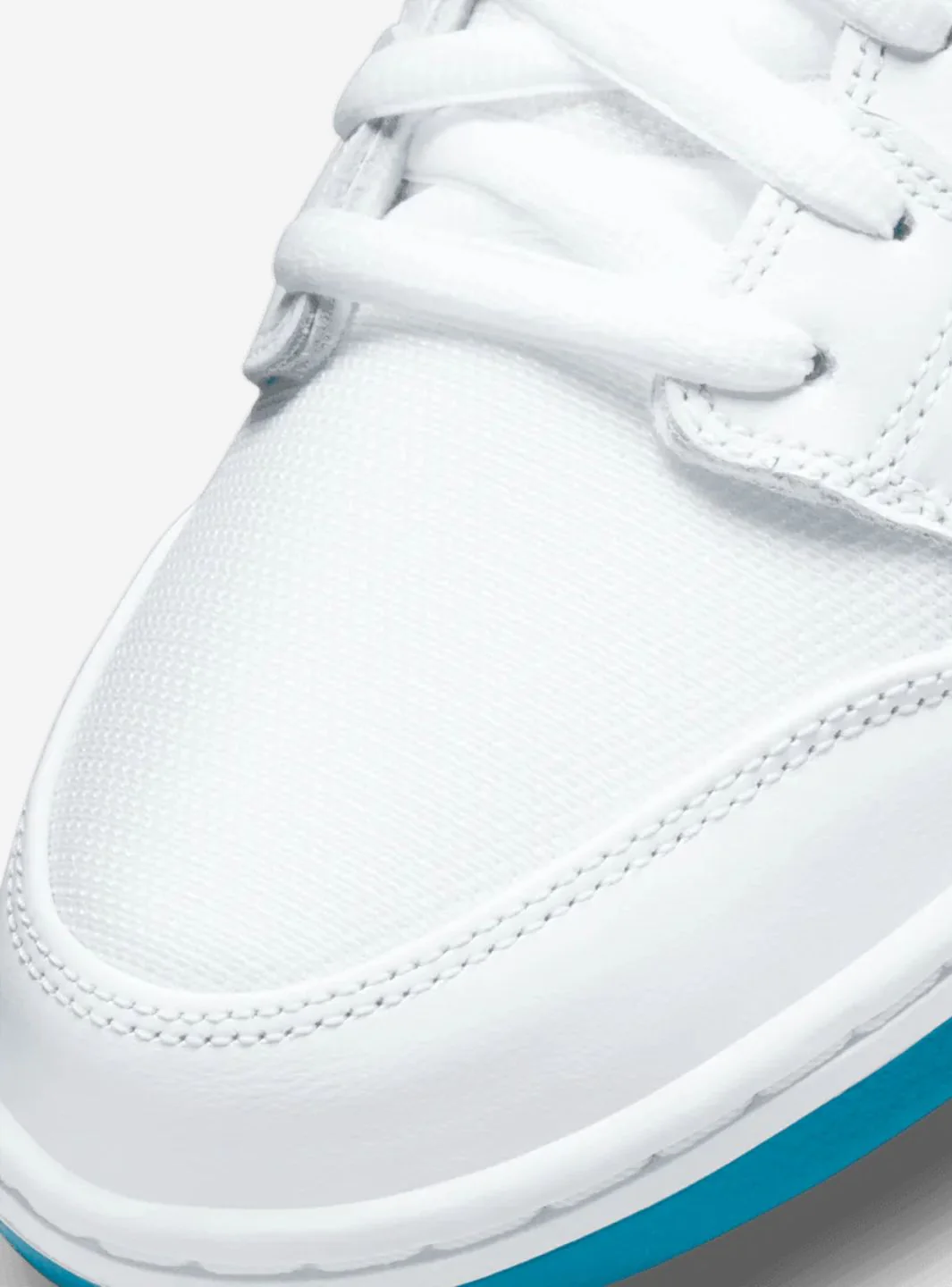 Nike SB Dunk Low Laser Blue - Image 3