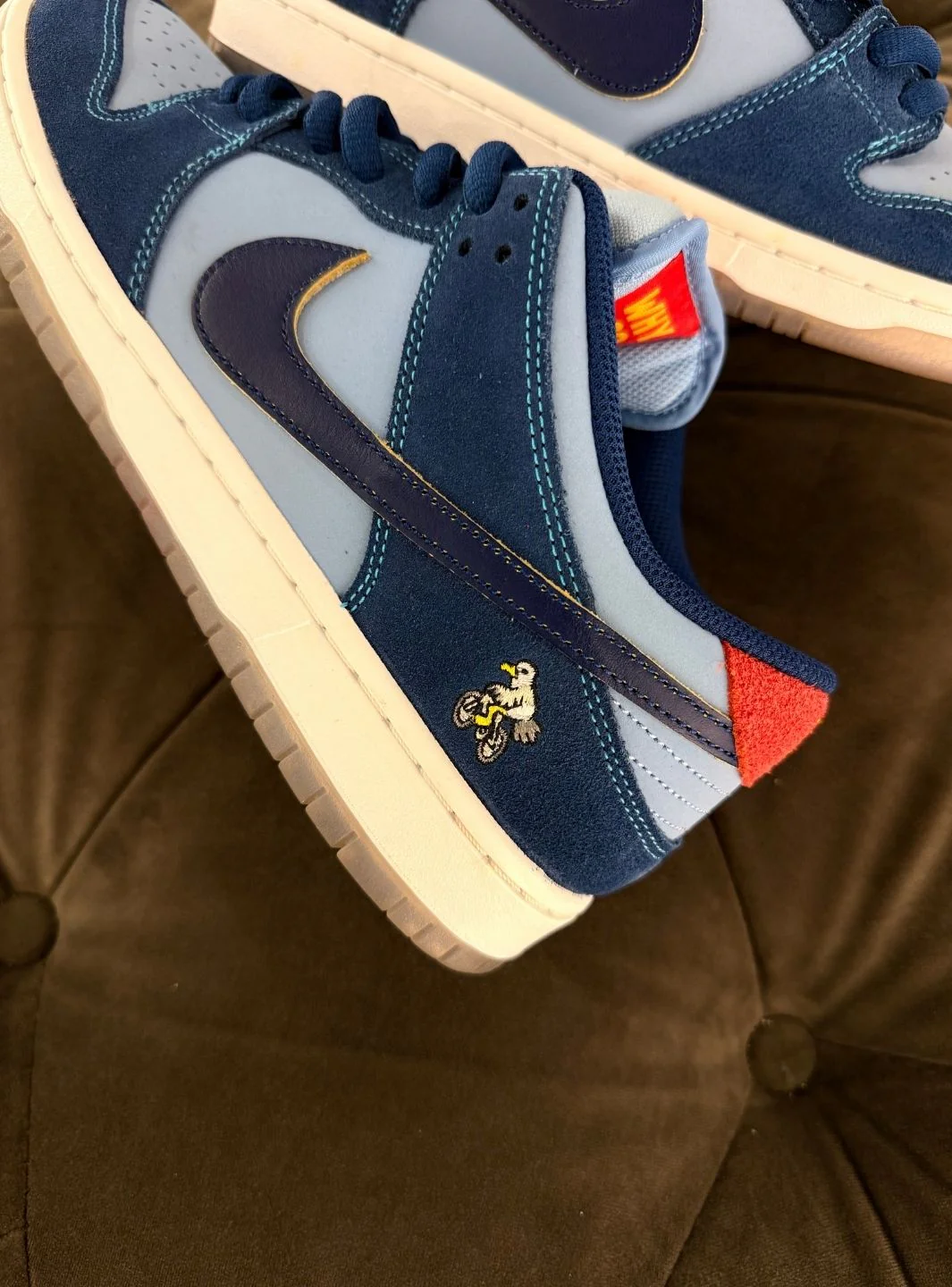 Nike SB Dunk Low Pro Why So Sad? - Usato 9.5/10 - Image 11