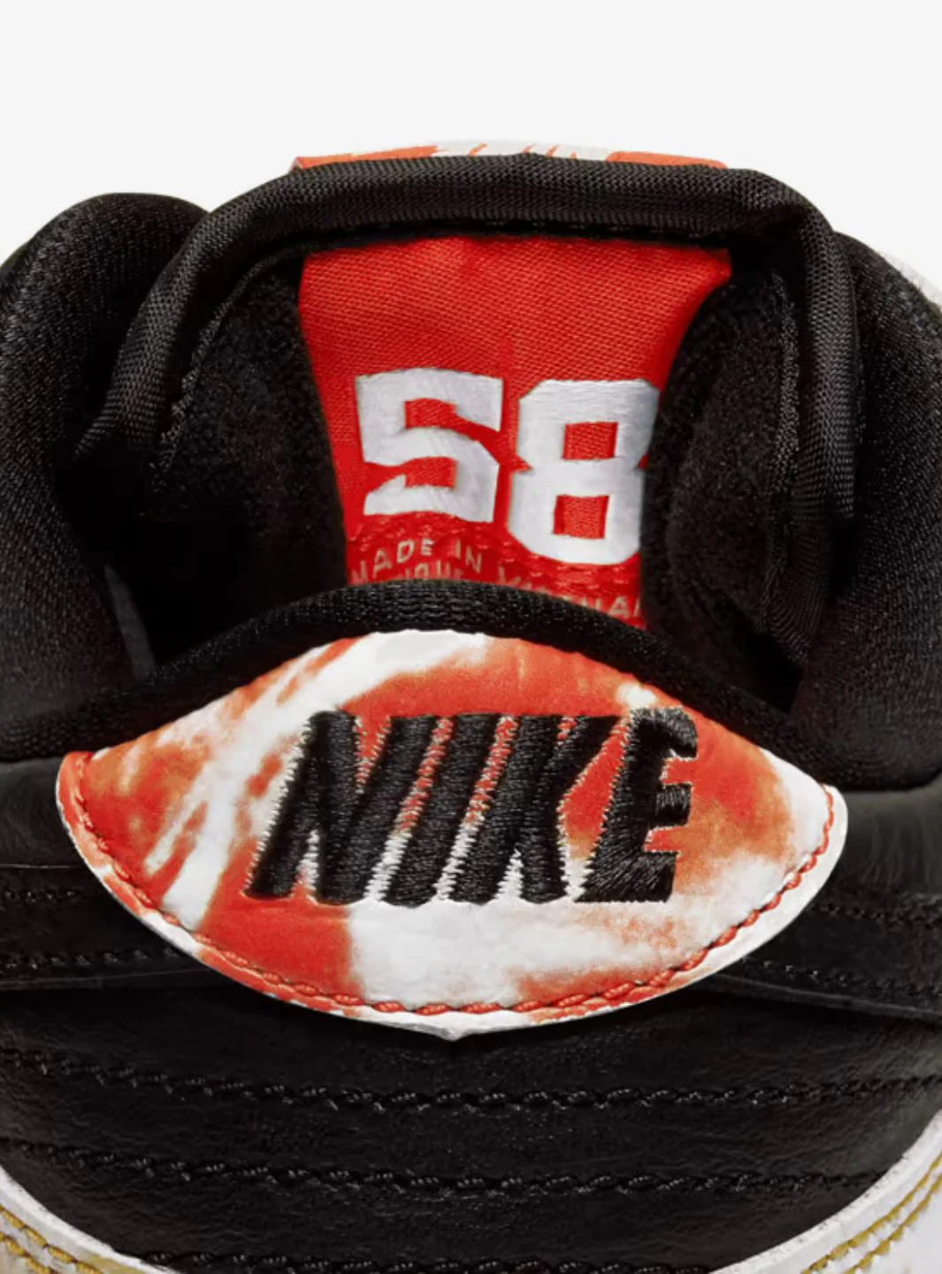 Nike SB Dunk Low Raygun Tie-Dye Black - Image 4