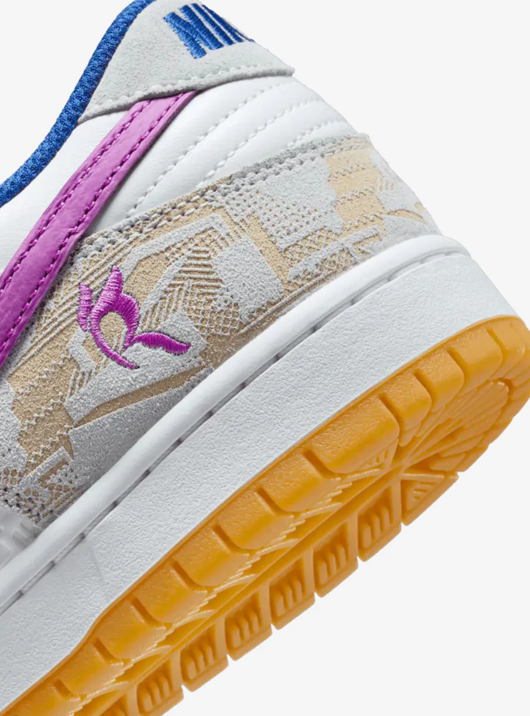 Nike SB Dunk Low Rayssa Leal - Image 6