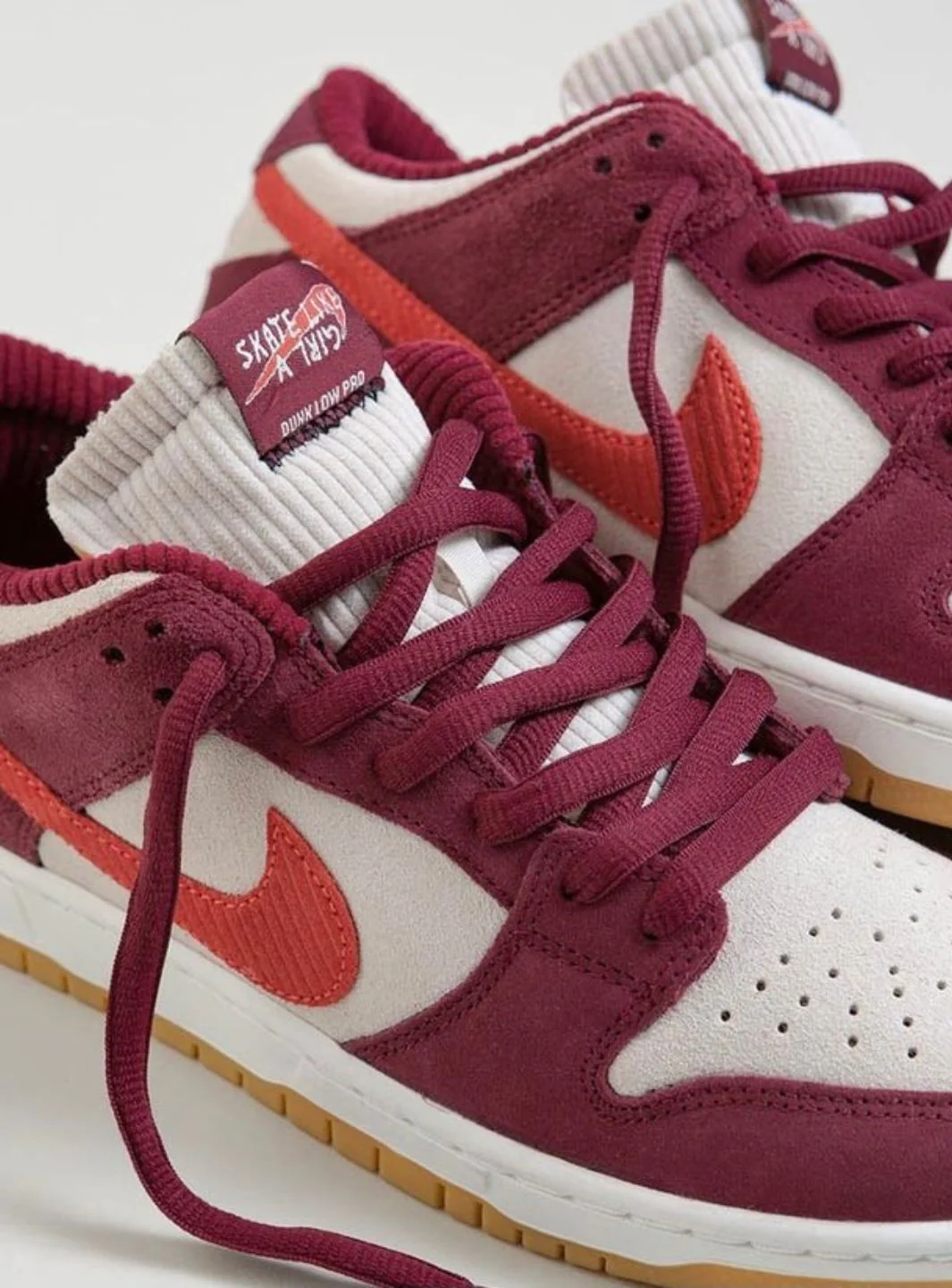Nike SB Dunk Low Skate Like a Girl - Image 6