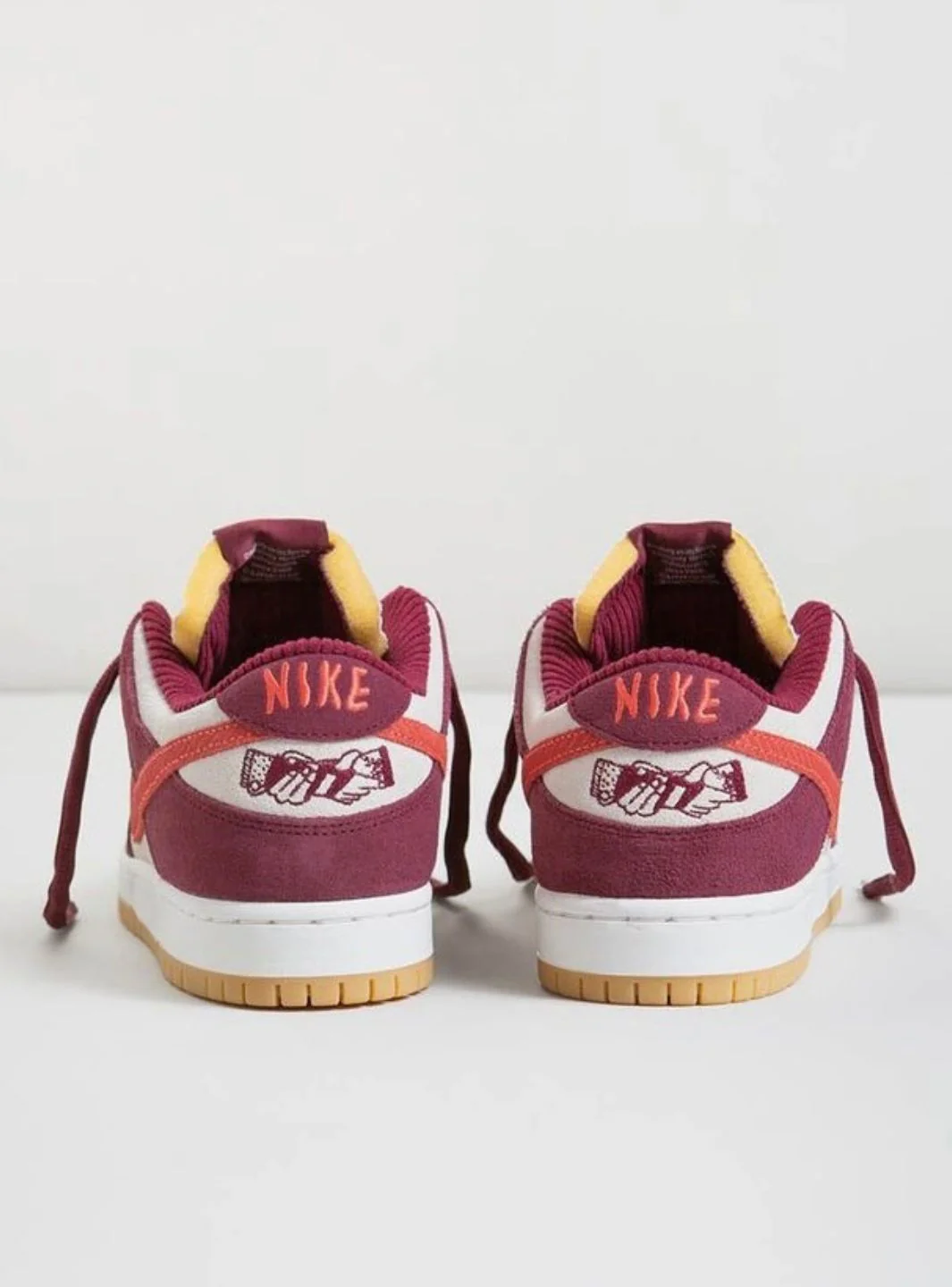 Nike SB Dunk Low Skate Like a Girl - Image 8