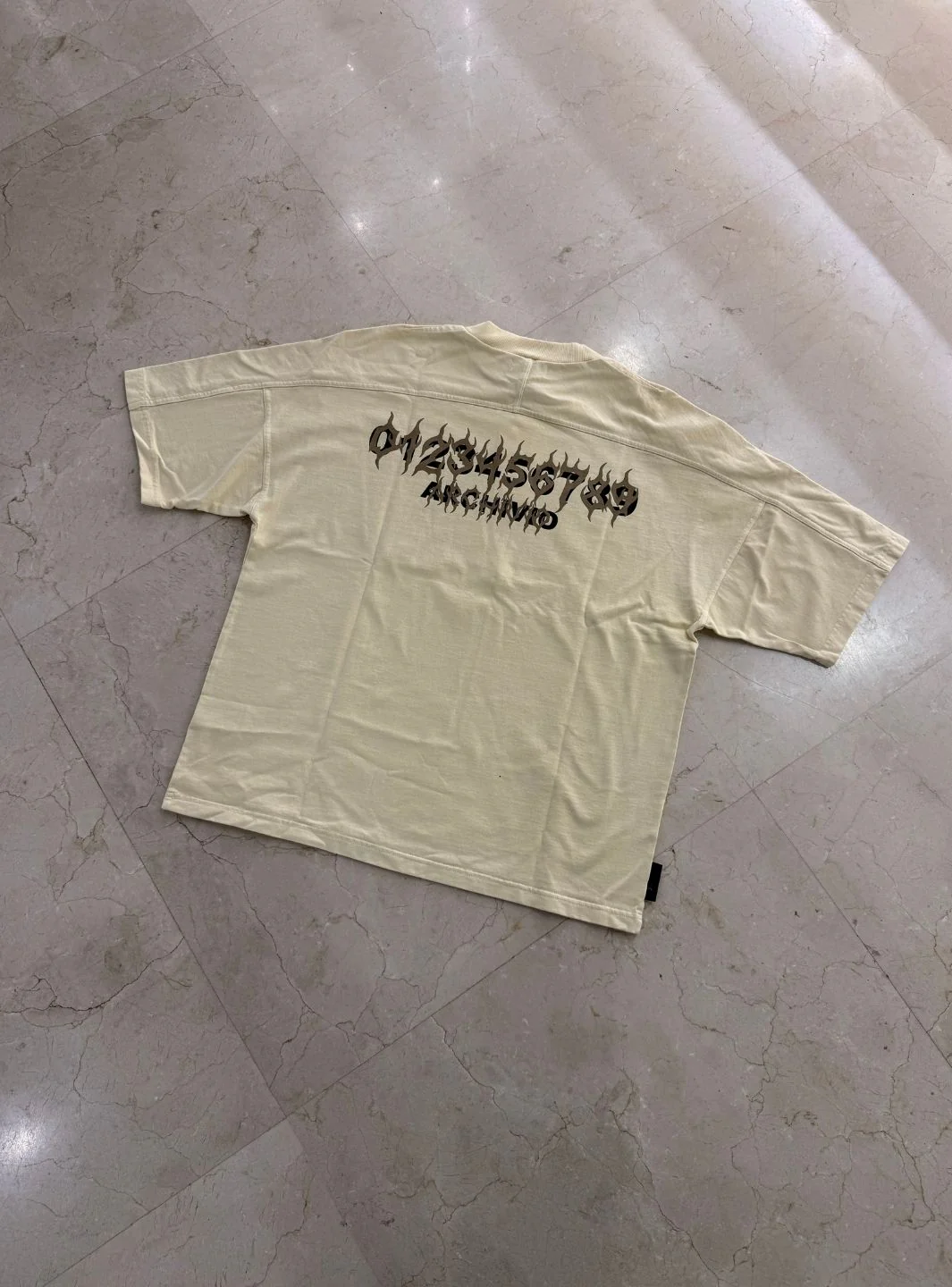 Numeri Archivio Oversize Light T-Shirt Cream - Image 6