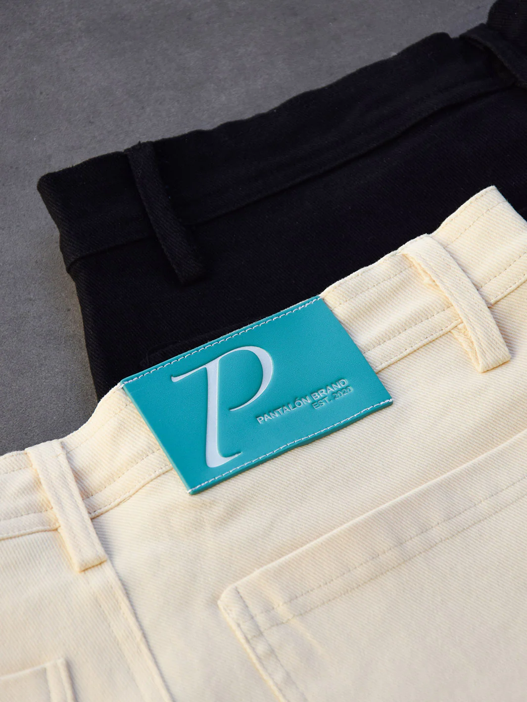 Pantalón Cargo Shorts Beige - Image 7