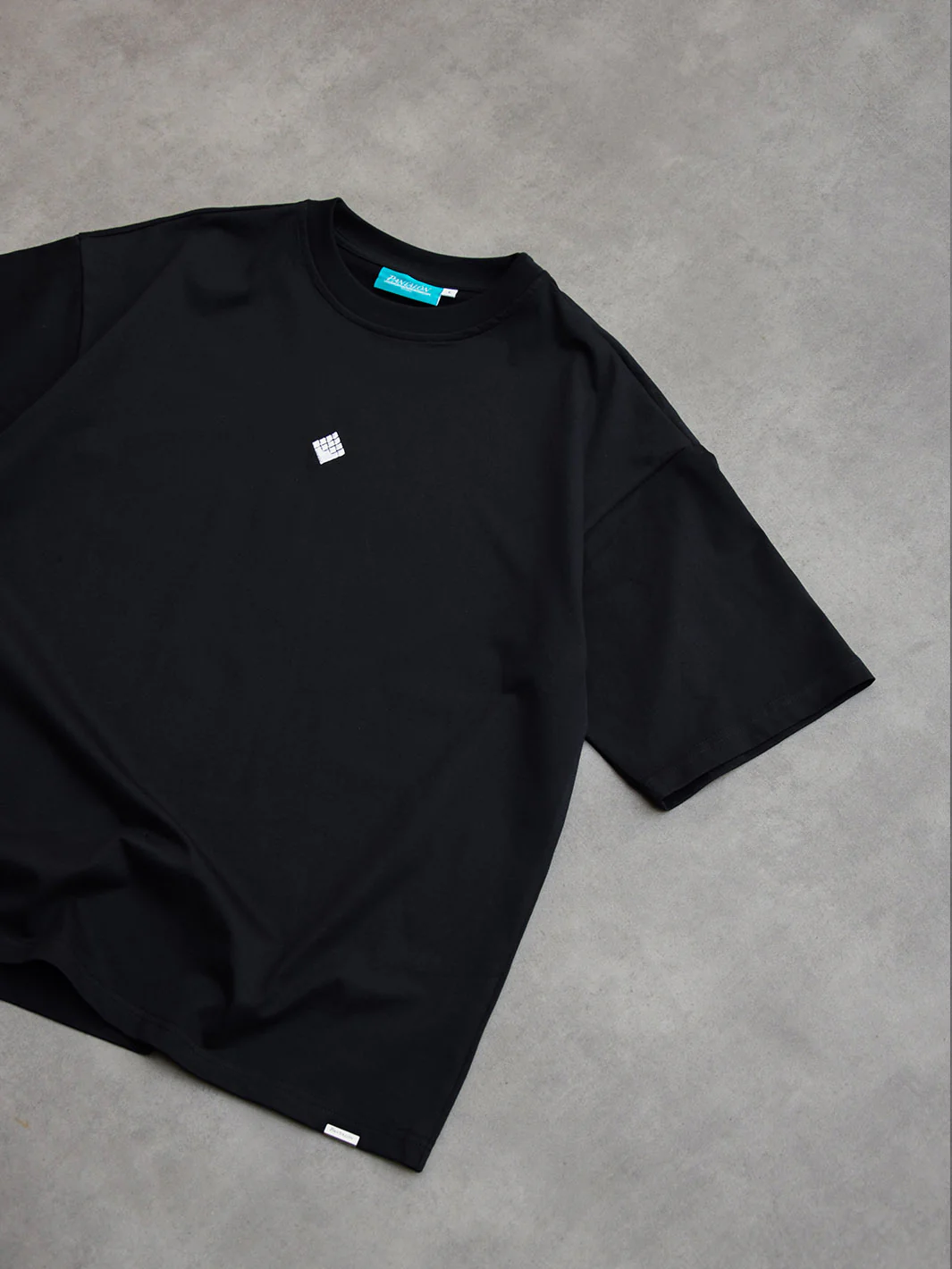 Pantalón Less Perfection More Authencity T-Shirt Black - Image 9