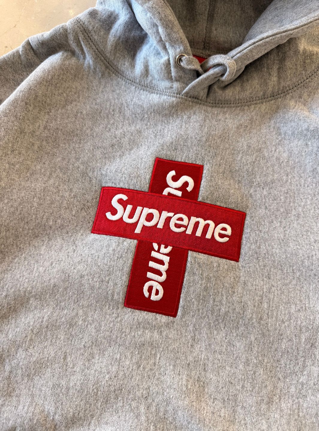 Supreme Cross Box Logo Hooded Sweatshirt Heather Grey - Image 5