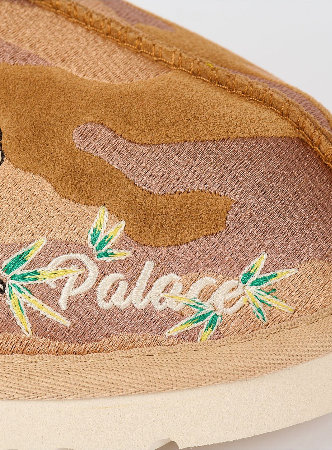 UGG Tasman Slipper Palace Chestnut Camo - Image 6